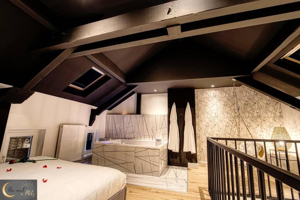 Le Loft Spa Au Coeur De Мец Экстерьер фото